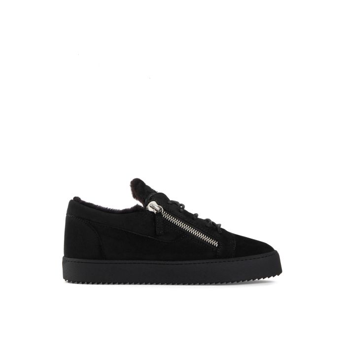 FRANKIE WINTER-Black-Low-top Sneakers