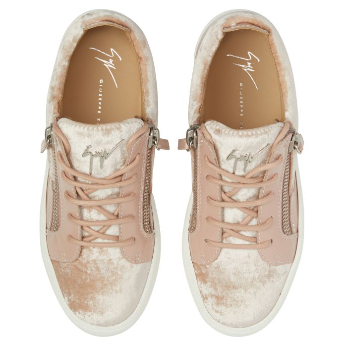 GAIL VELVET-Pink-Low-top Sneakers