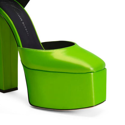  BEBE-Green-Sandals