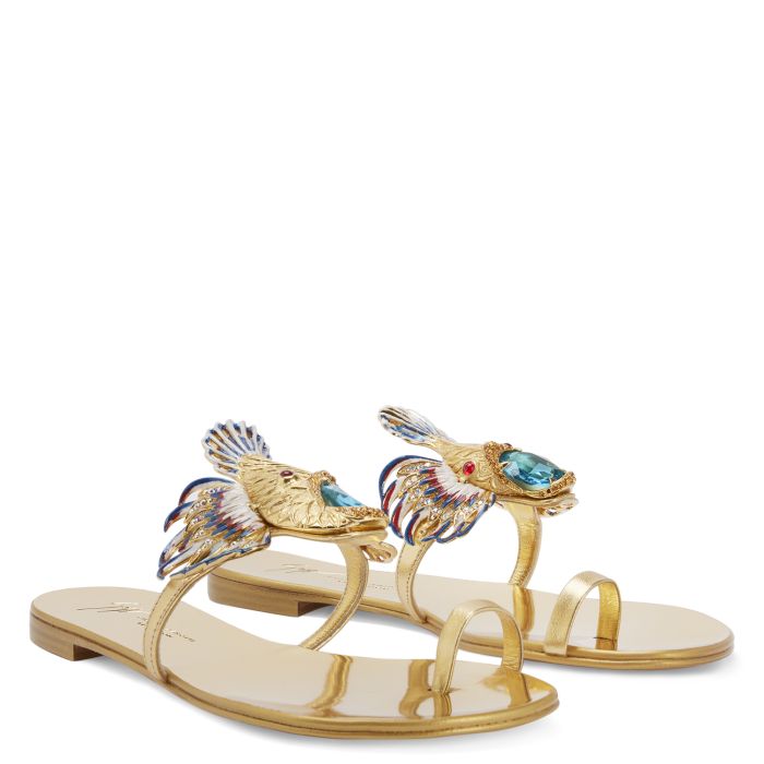  SPIPIOTT-Gold-Flats