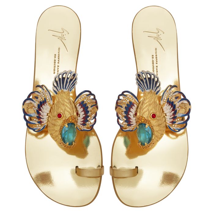  SPIPIOTT-Gold-Flats
