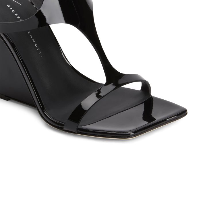  TUTANKAMON-Black-Sandals