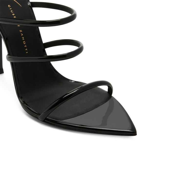  SUPER INTRIIGO-Black-Sandals