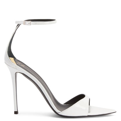  INTRIIGO STRAP-White-Sandals
