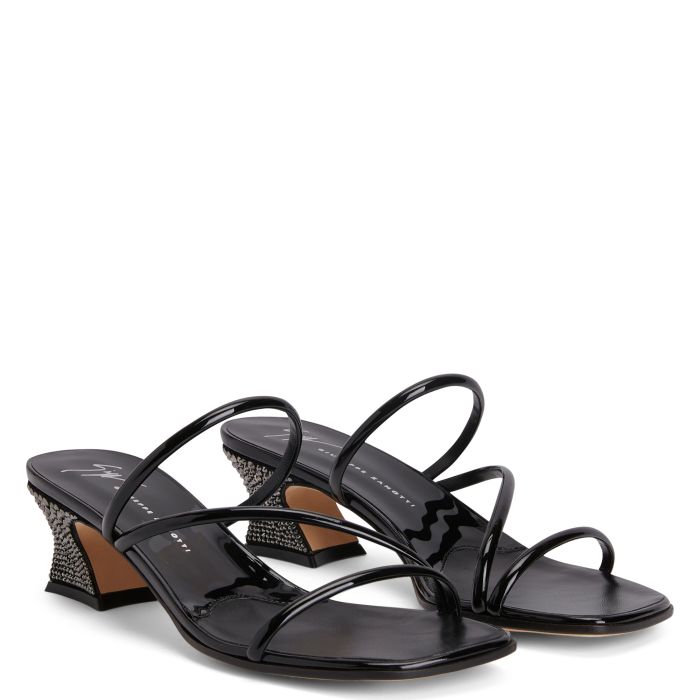  AUDE STRASS-black-Sandals
