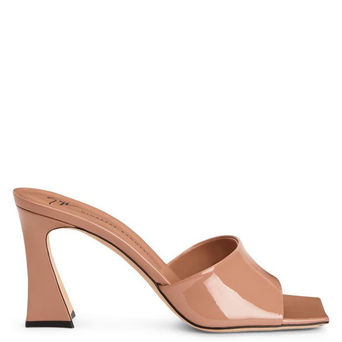  SOLHENE-Pink-Sandals