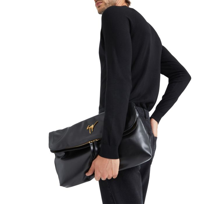  ALLIAUME-Black-Clutches