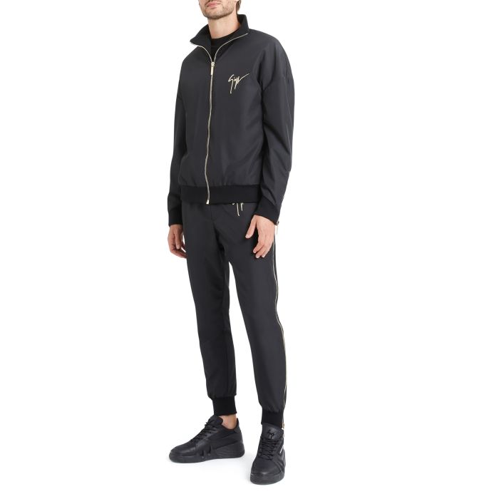  LR-32-Black-Jackets
