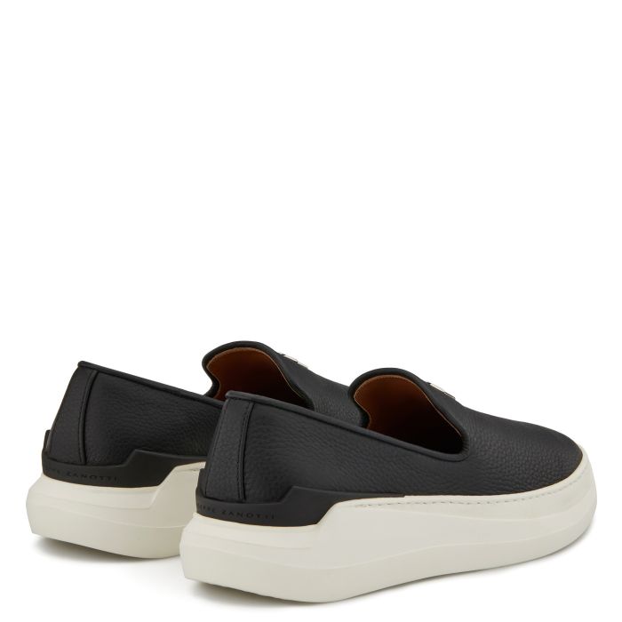  CONLEY-Black-Loafers