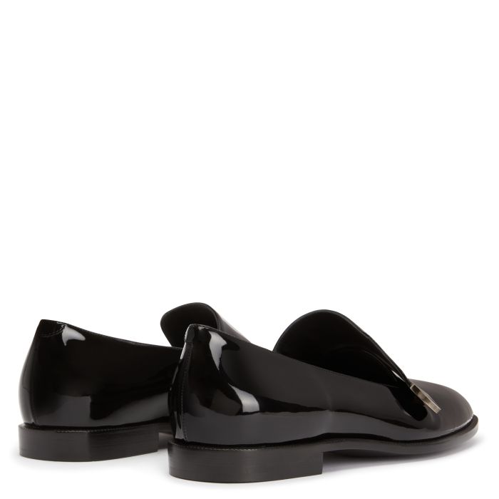  EFLAMM-Black-Loafers