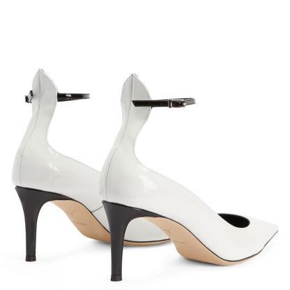  COHRALISE-White-Pumps