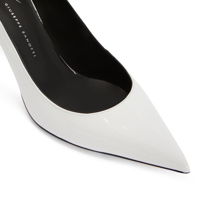  COHRALISE-White-Pumps