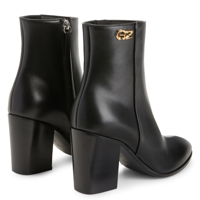  ENRIETTE-black-Boots
