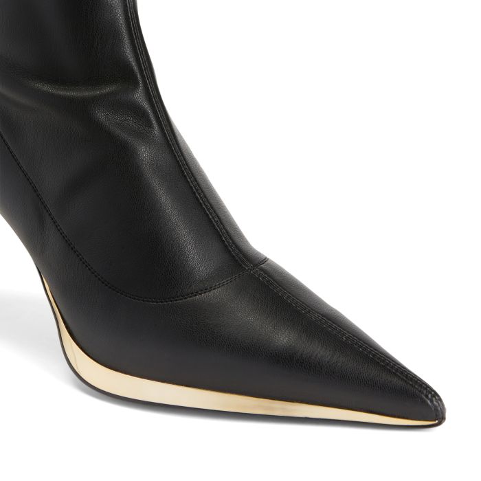  VIRGYN STRETCH-Black-Boots