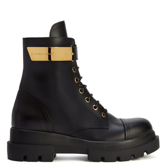  ALEXA-Black-Boots
