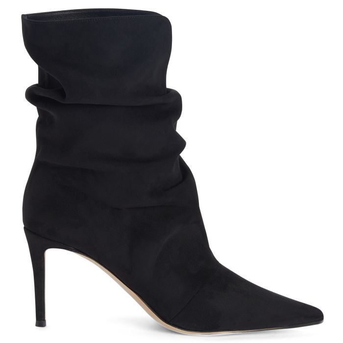  YUNAH-Black-Boots