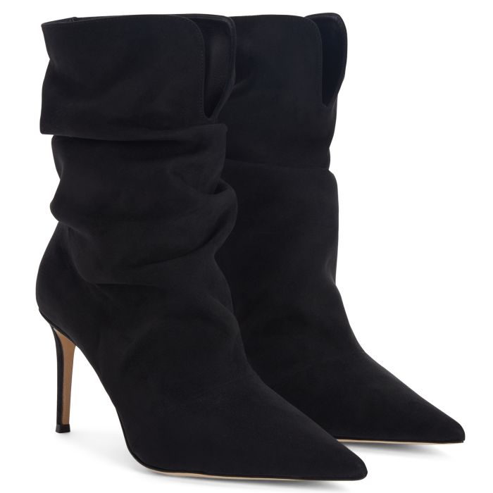  YUNAH-Black-Boots