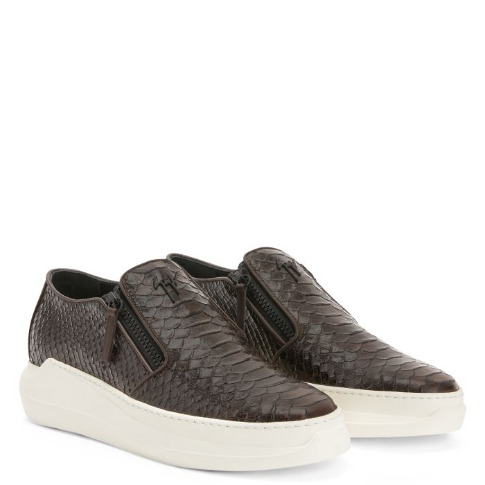  CONLEY ZIP-Brown-Slip Ons