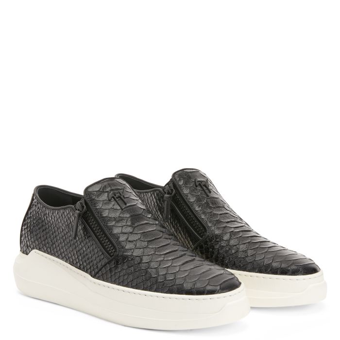  CONLEY ZIP-black-Slip Ons