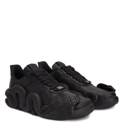  COBRAS-Black-Low-top Sneakers