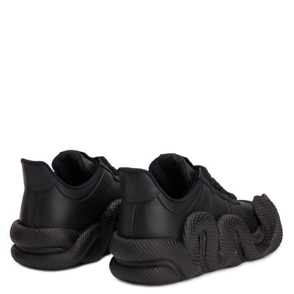  COBRAS-Black-Low-top Sneakers
