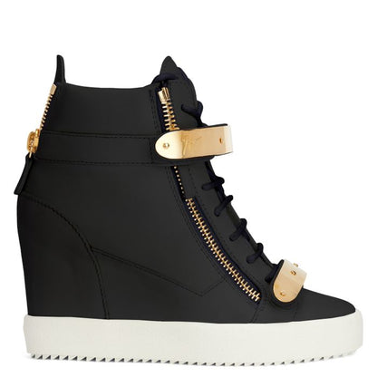  COBY WEDGE-Black-Wedges
