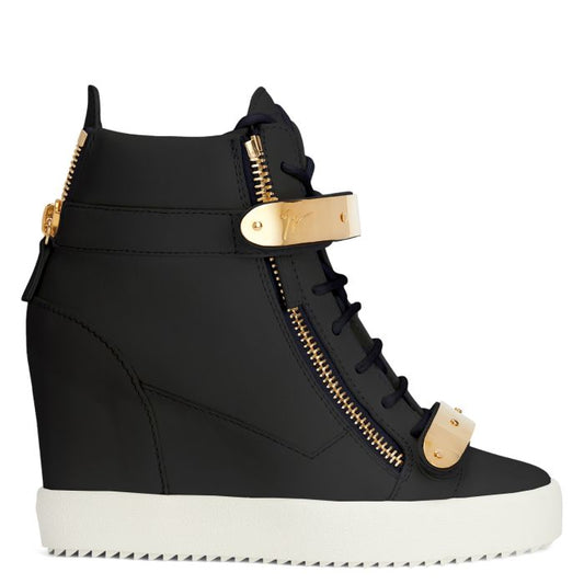 COBY WEDGE-Black-Wedges