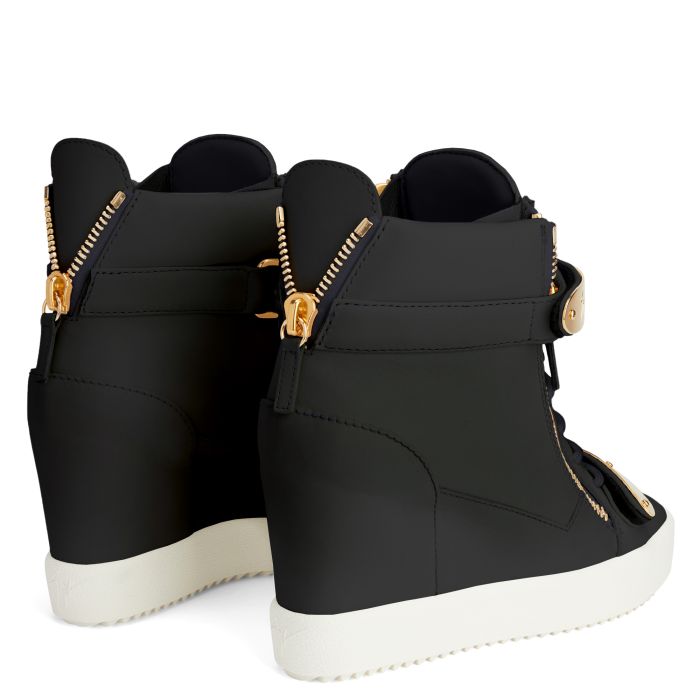  COBY WEDGE-Black-Wedges