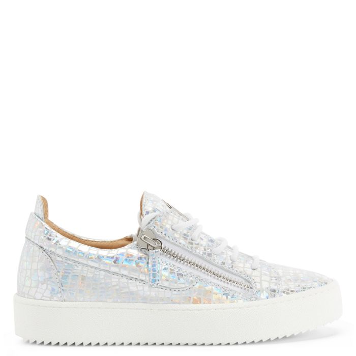  GAIL KALEIDO-Silver-Low-top Sneakers