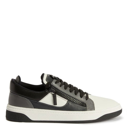  GZ94-black-Low-top Sneakers