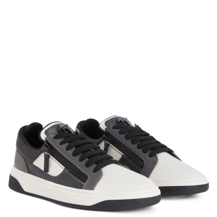  GZ94-black-Low-top Sneakers