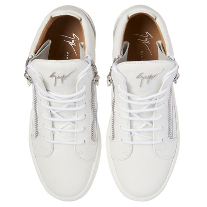  KRISS-White-Mid Top Sneakers