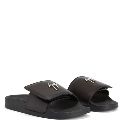  NEW BRETT-Black-Flats