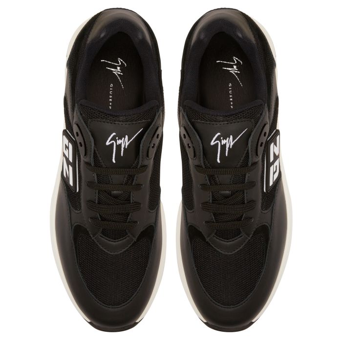  GZ RUNNER-black-Low-top Sneakers