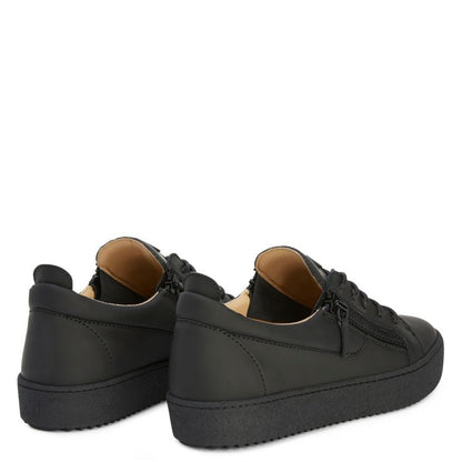  FRANKIE-Black-Low-top Sneakers