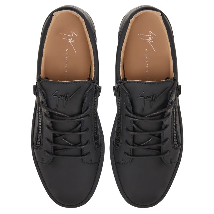  FRANKIE-Black-Low-top Sneakers