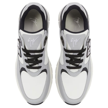  GZ RUNNER-Grey-Low-top Sneakers