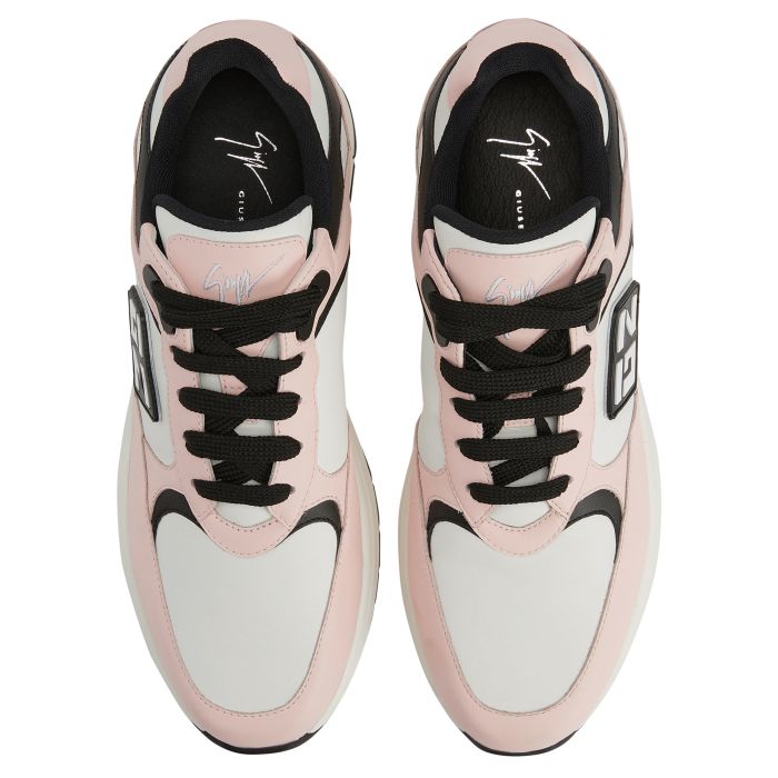  GZ RUNNER-Pink-Low-top Sneakers