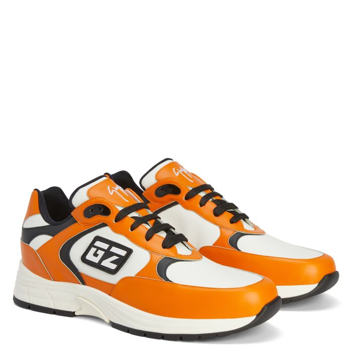  GZ RUNNER-Orange-Low-top Sneakers