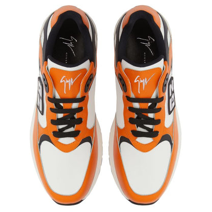  GZ RUNNER-Orange-Low-top Sneakers